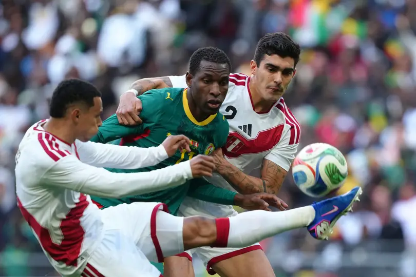 Senegal jugando un amistoso con Perú l AP