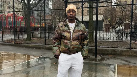 Entre los detenidos está el rapero Lil Tjay, quien asegura que no accionó ninguna arma de fuego / FB: @LilTjay