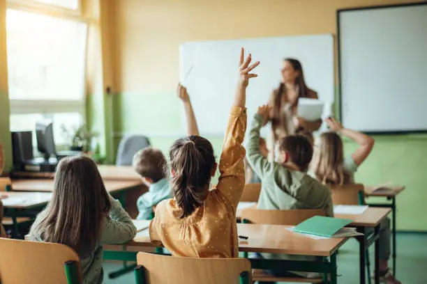 El calendario escolar incluye varios descansos antes del cierre del ciclo en julio de 2026./ Pixabay