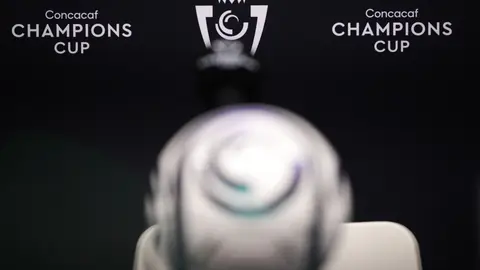 Logo y balón de la Concacaf Champions Cup | MEXSPORT