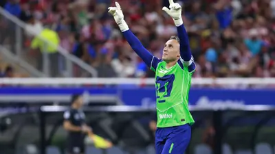 Keylor Navas lidera tabla de porteros mejor evaluados del torneo