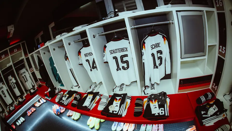 Verstuario de la Selección de Alemania. l @DFB_Team