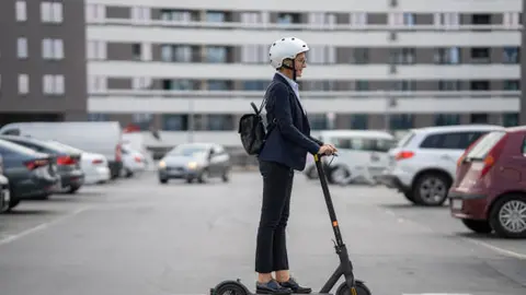 Estas personas no están obligadas a emplacar scooters y motos eléctricas en CDMX