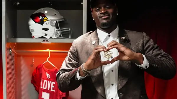 Jeremiyah Love: Esta es la historia del corredor que llega a la NFL con los Cardinals