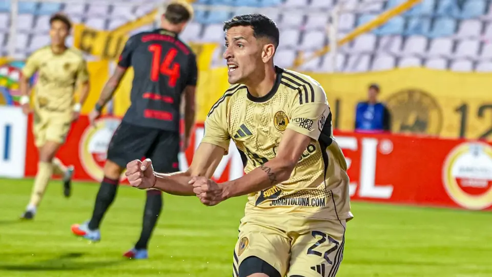 Lucas Colitto celebra gol ante Estudiantes | X: @CuscoFC_2009