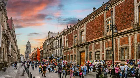 Especialistas alertaron que algunas zonas de la capital se hunden hasta 2.5 centímetros por mes./ Pixabay