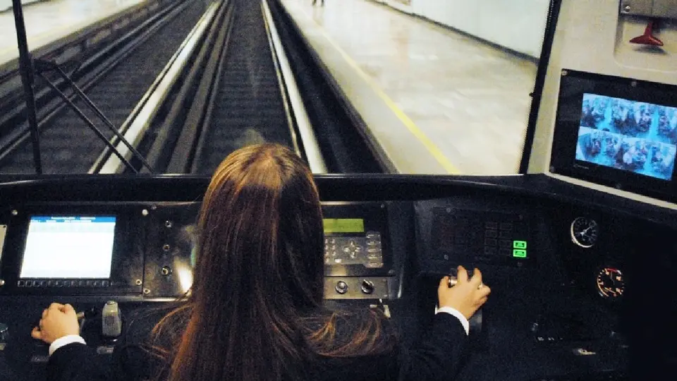 Afirman que ampliar el horario reduciría el tiempo para intervenir vías, sistemas eléctricos, estaciones y trenes / FB: @MetroCDMX