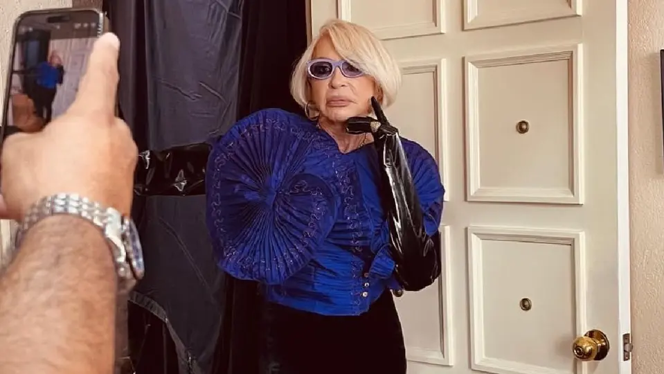 Laura Bozzo afirma que el problema fue con Irina y no con el actor, por lo que no le dará un peso / Especia