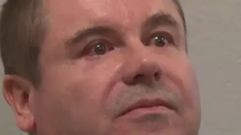 El exlíder del Cártel de Sinaloa aseguró en su carta que “no hizo daño a nadie”./ X