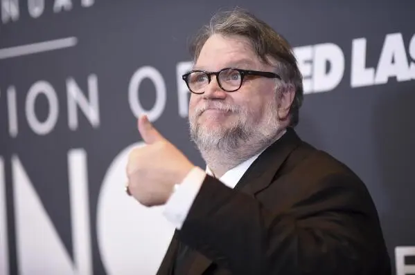 El cineasta mexicano fue reconocido por su contribución al cine contemporáneo mundial. / AP