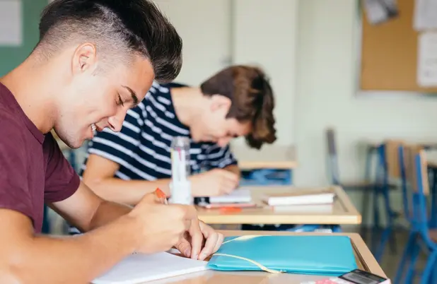 Las clases terminarán para escuelas públicas y privadas de todo México / Magnific