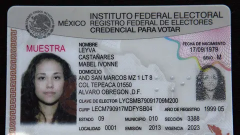 La nueva credencial del INE permitirá incorporar datos de identidad indígena y afromexicana sin carácter obligatorio. / INE