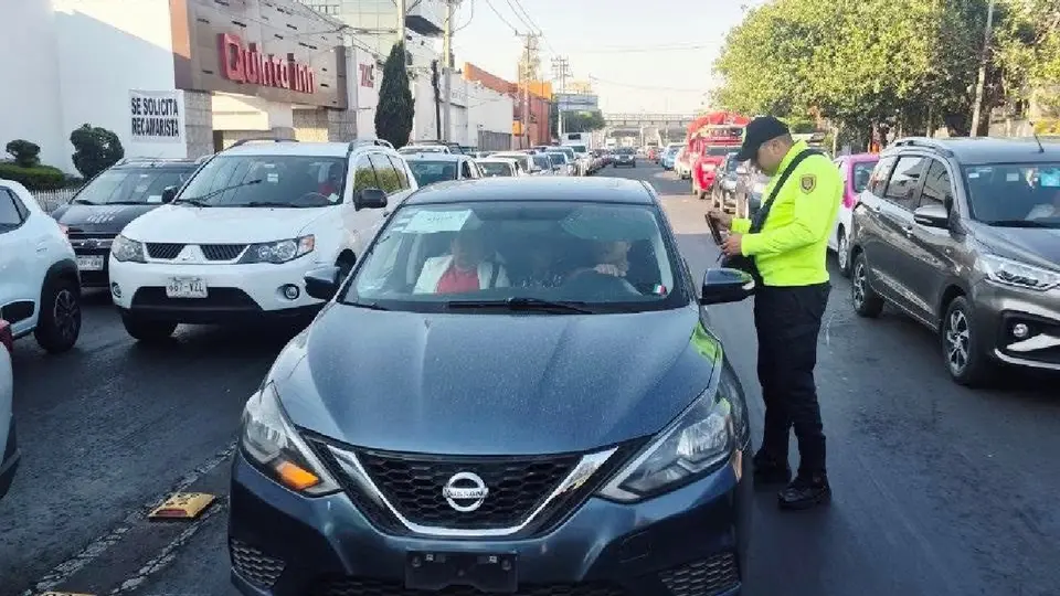 El Gobierno capitalino anunció que los policías de tránsito usarán cámaras en sus uniformes / FB: @MetrobusCDMX