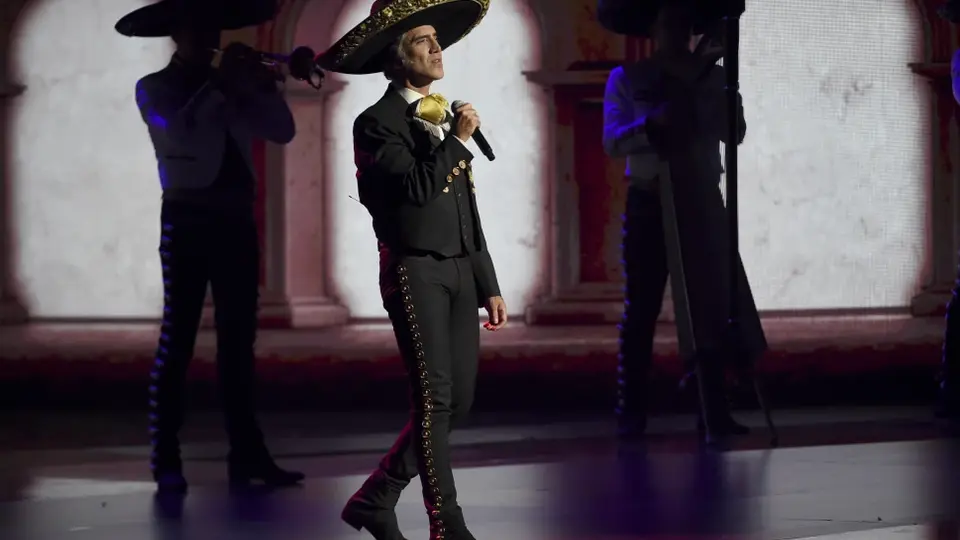 Alejandro Fernández y Banda MS encabezarán el Festival Arre Pepsi Black 2026 en la Ciudad de México./ AP