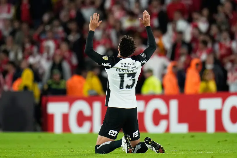 Gustavo Henrique celebrando su gol ante Santa Fe