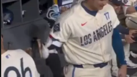 Ohtani con las cucarachas l CAPTURA
