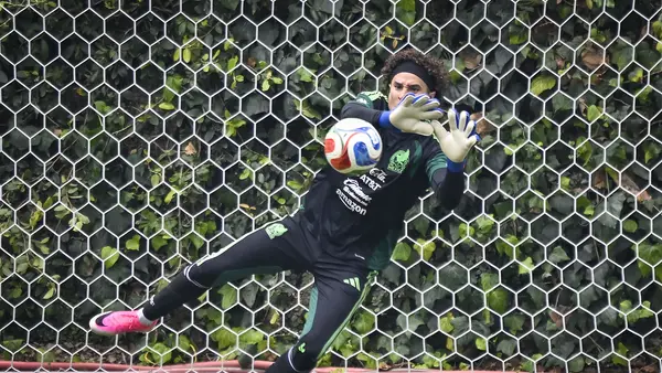"Me he preparado para ello": Guillermo Ochoa acerca de su futuro retiro