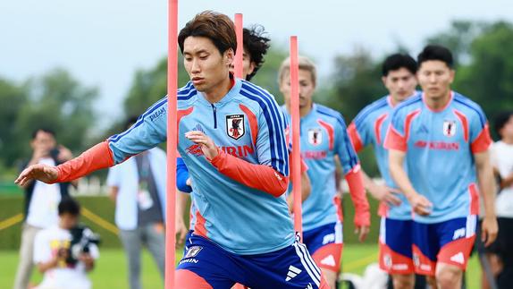Así fue la visita de niños japoneses a la Selección de Japón en Monterrey