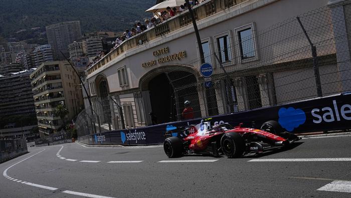 Lewis Hamilton en el Gran Premio de Mónaco | AP