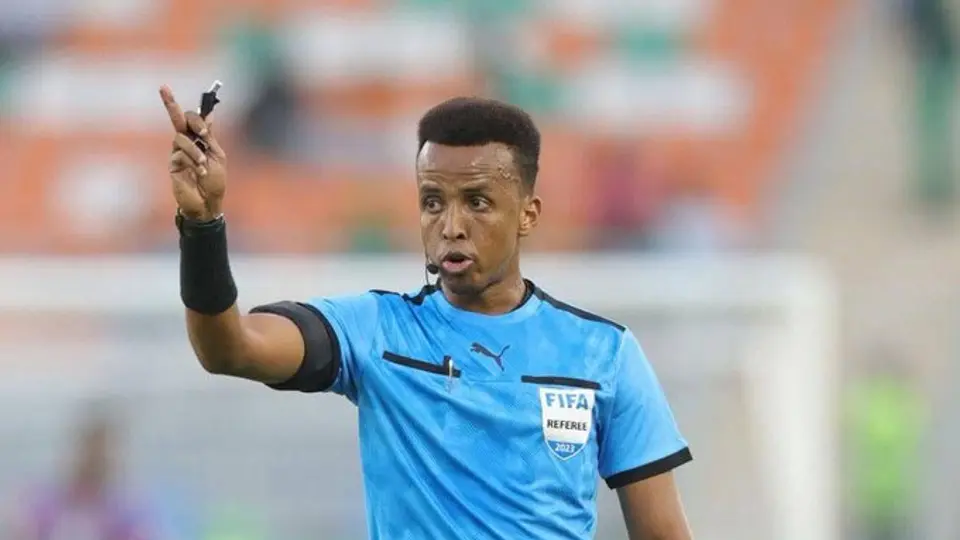 Mundial 2026: árbitro somalí rompe el silencio tras ser rechazado en Estados Unidos
