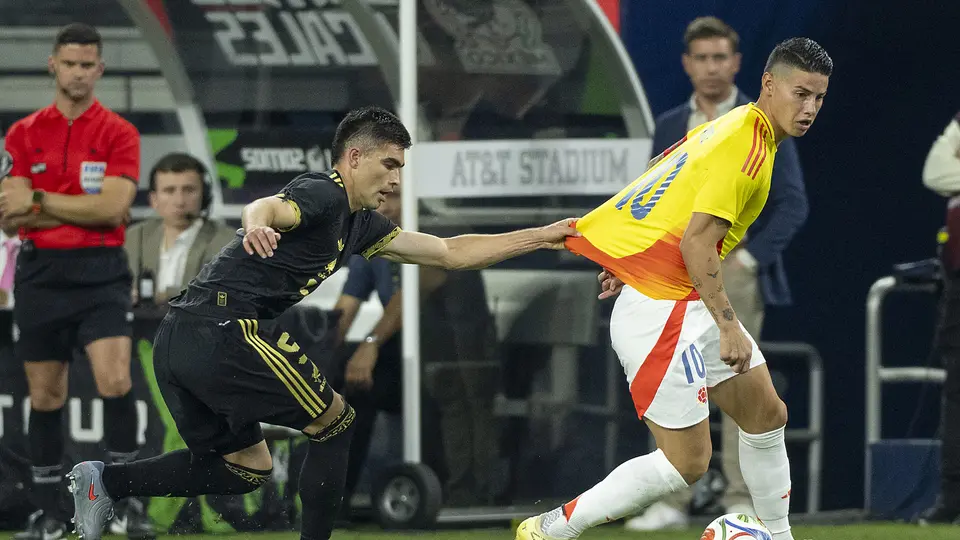 James Rodríguez con la playera de Colombia, su país natal | IMAGO7