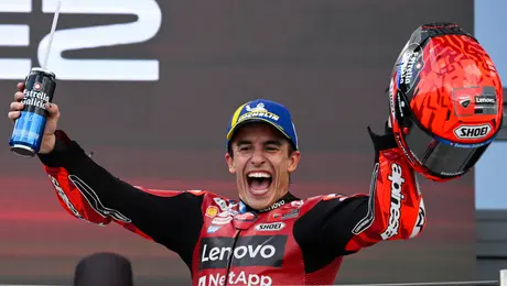 Marc Márquez gana en Balaton Park y alcanza su victoria 100 en MotoGP