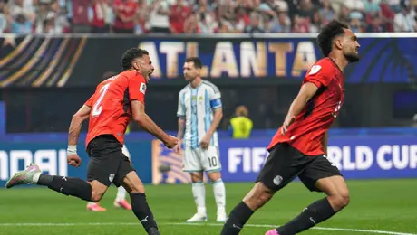 Familiares de jugadores de España cuestionan supuesto arbitraje a favor de Argentina