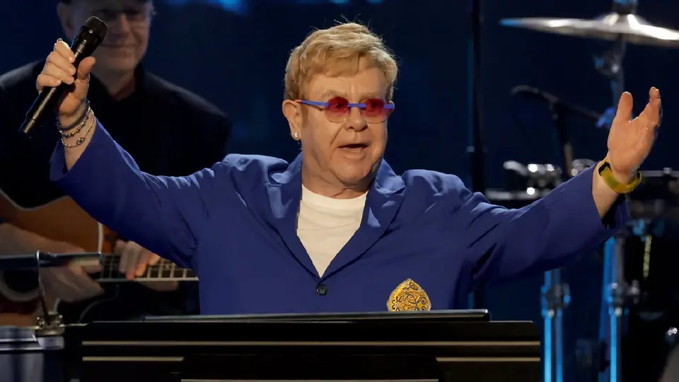 Elton John detalló que la pandemia no le permitió antes regresar a México / FB: @EltonJohn