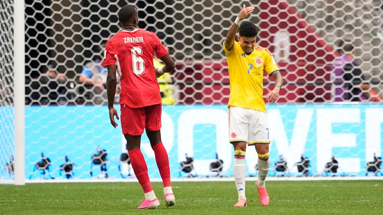 Luis Díaz pide disculpas después de un error | AP