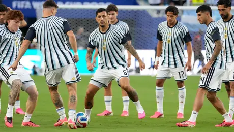 Leandro Paredes reacciona a la eliminación de Brasil y manda emotivo mensaje a Neymar