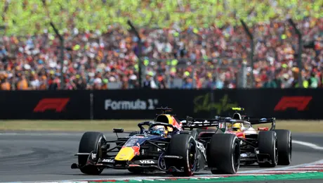 ¿Se marcha? Red Bull acepta frustración de Verstappen tras fallas de su auto en Silverstone
