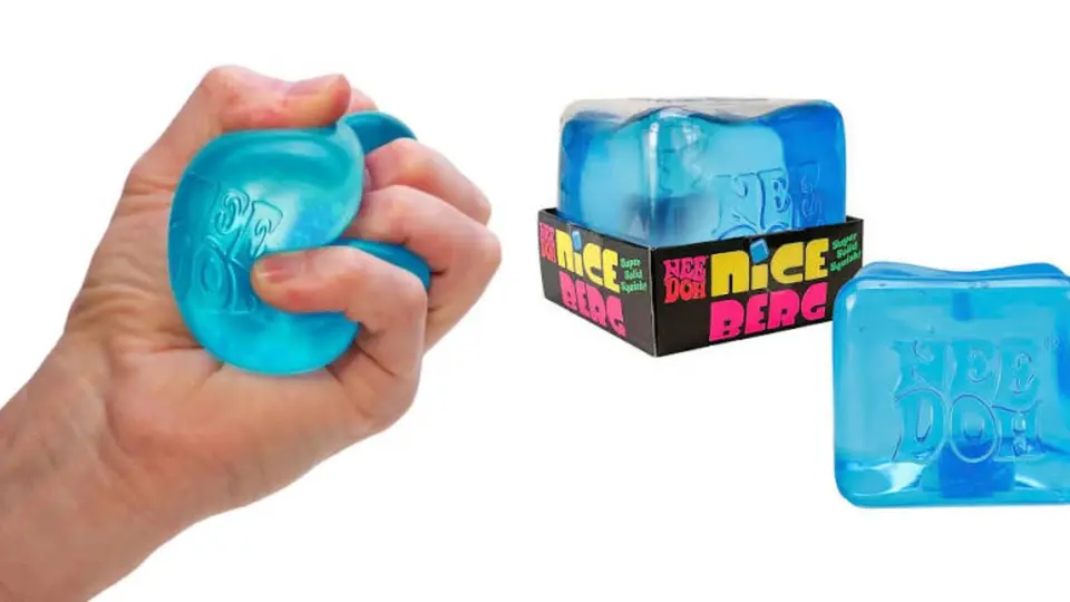 Juguete NeeDoh Nice Cube, mismo que esta provocando problemas de salud en los niños y adolescentes / RRSS
