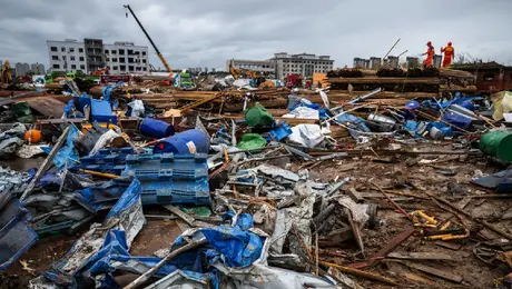 VIDEOS: Tornados y fuertes lluvias dejan 11 muertos, desaparecidos y más de 14 mil afectados