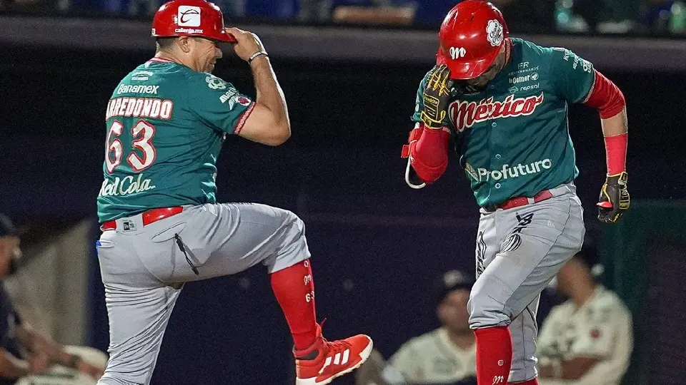 Diablos Rojos celebrando una carrera ante los Tigres | X @DiablosRojosMX