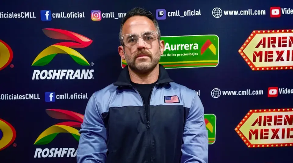 Roderick Strong confía en la victoria del Equipo del Mundo l CMLL