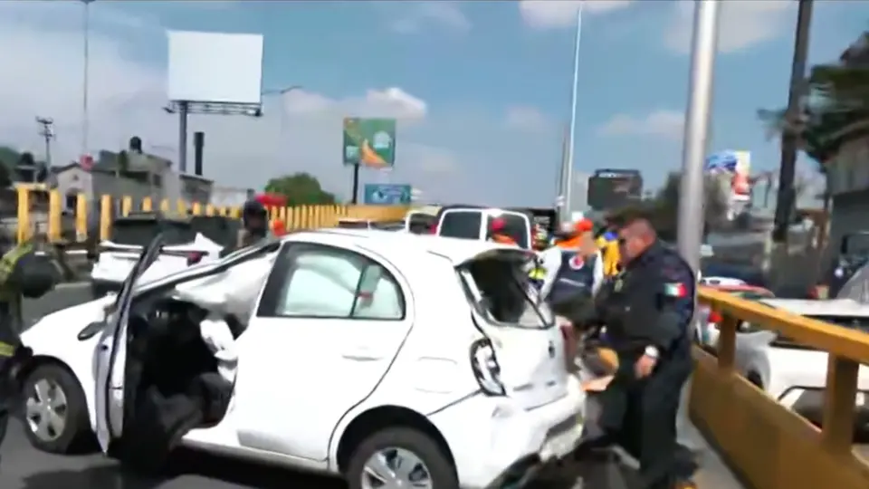 Una fuerte volcadura se registró la mañana de este viernes sobre Circuito Interior / Especial