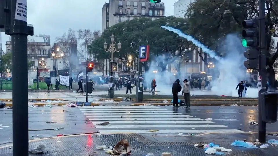 La movilización reunió a organizaciones sociales, sindicales y ciudadanos que rechazaban la venta de tierras a extranjeros / Redes Sociales