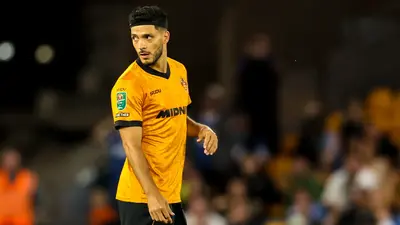 ¡Ovacionado! Raúl Jiménez fue recibido por la afición de los Wolves con una lluvia de aplausos