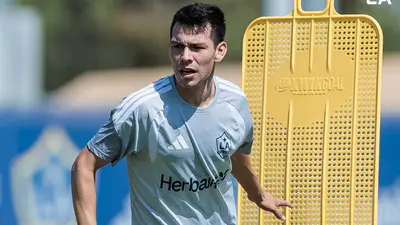 ¡Una estrella más! LA Galaxy hace oficial el fichaje de Hirving Lozano
