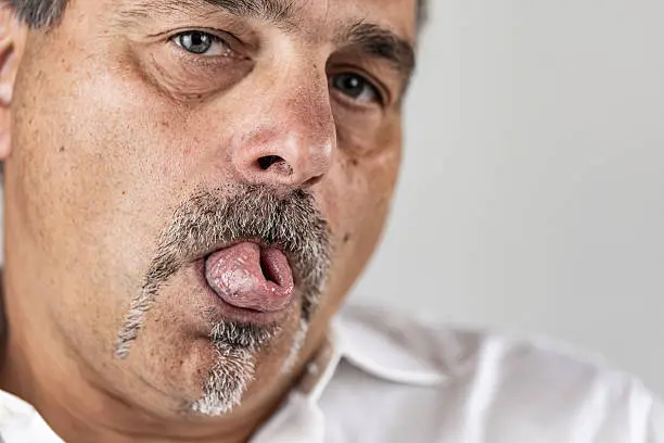 La ciencia continúa investigando por qué algunas personas pueden hacerlo./istock
