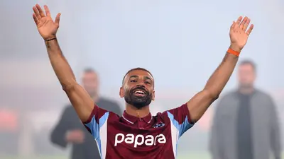 Salah sorprende al mundo y ficha con el Trabzonspor de la liga Turca