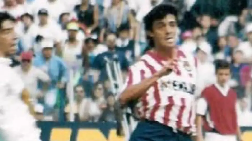 Raúl Paredes l X:@linea_caliente_