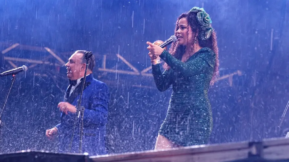 Aquí nadie canceló presentaciones, pues el agua fue un autoinvitado en todo el festival / Cortesía OCESA