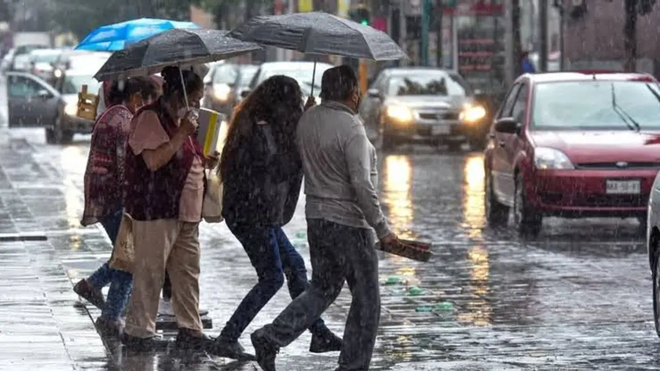 El pronóstico contempla fuertes contrastes entre bajas temperaturas y tormentas en buena parte de México./ RS