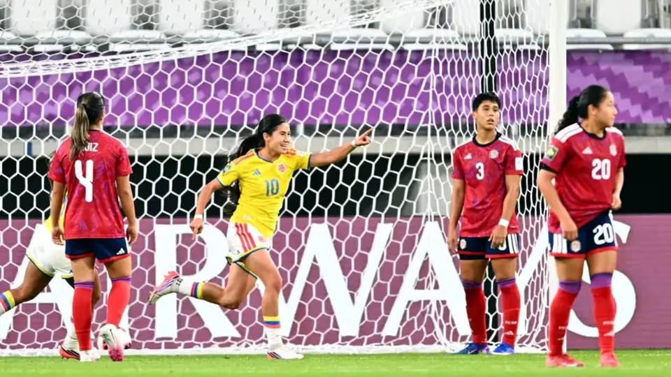 Mariana Silva en celebración con Colombia en el partido ante Costa Rica | www.fifa.com