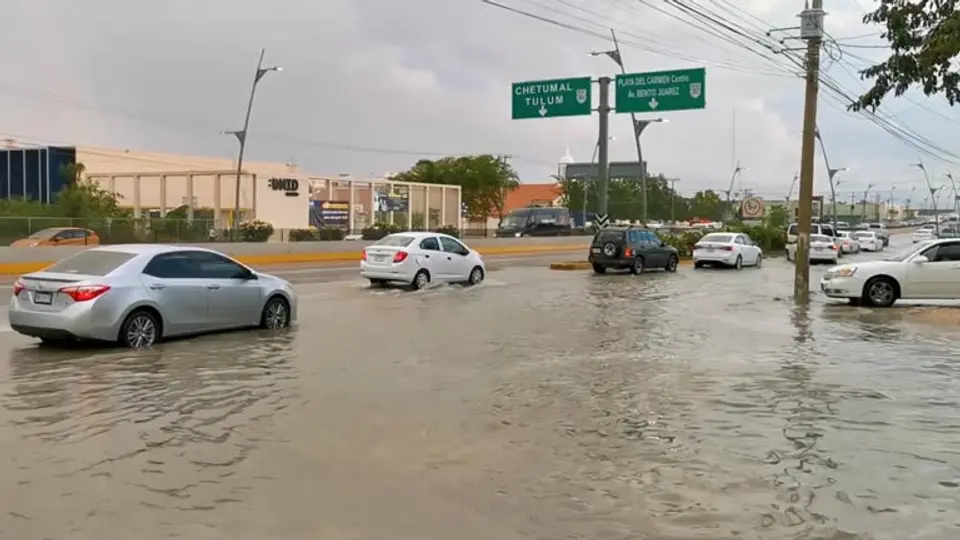 La unidad quedó varada durante las inundaciones por las lluvias./istock