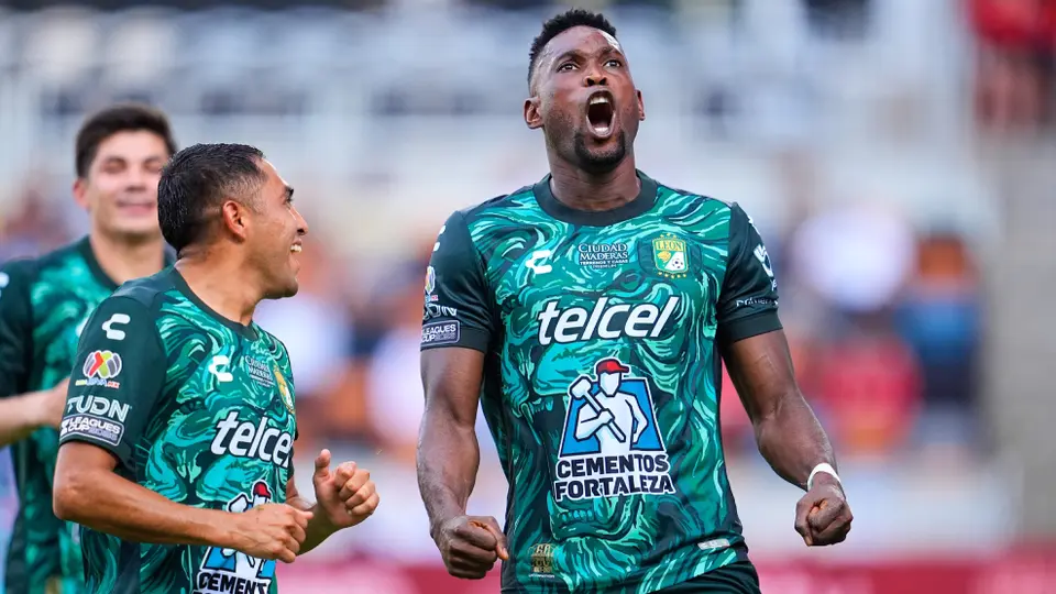 León vence al América y le propina a Almada su primera derrota | MEXSPORT