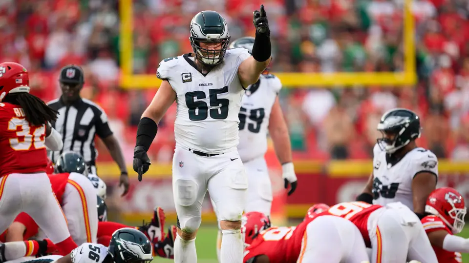 Lane Johnson en un encuentro entre Eagles ante Chiefs | AP