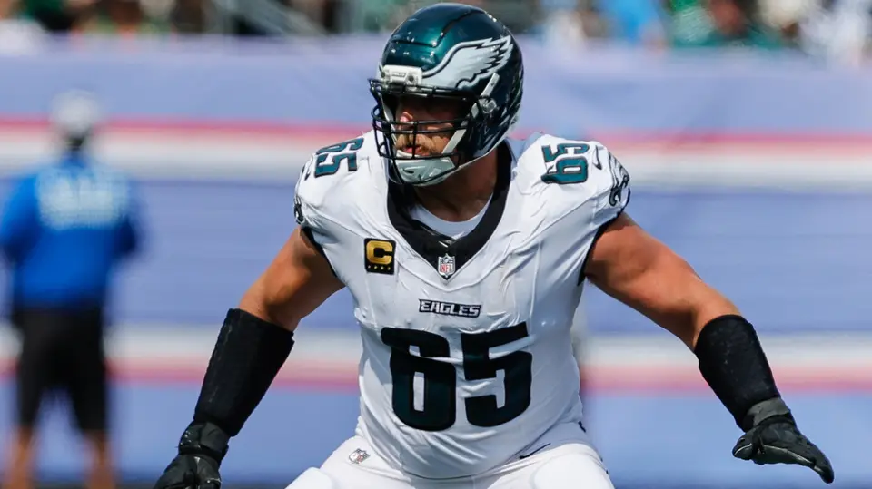 Lane Johnson fue uno de los linieros ofensivos más seguros de la liga | AP