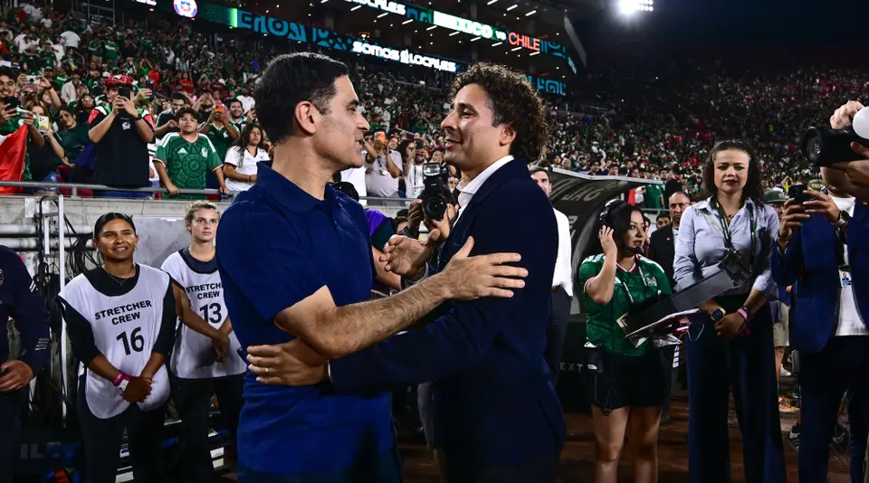 Rafa Márquez y Guillermo Ochoa tuvieron un momento antes del México vs. Chile | MEXSPORT